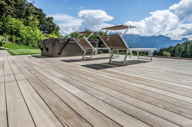 Tips voor het succesvol laten plaatsen van houten (dak)terrassen in Gouda